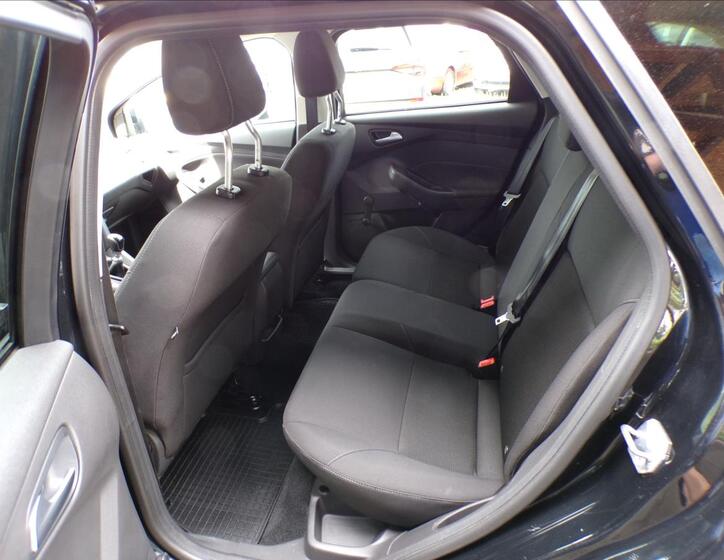 Ford Focus 17
