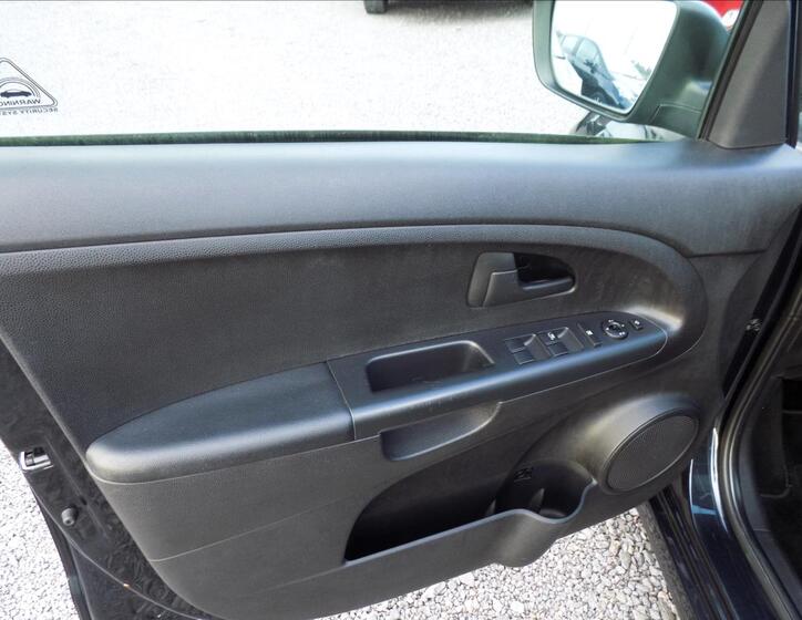 KIA Venga 16