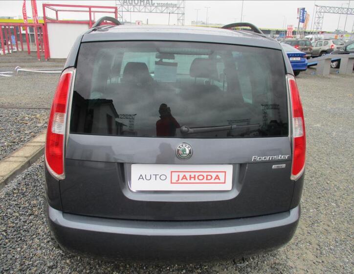 Škoda Roomster 6