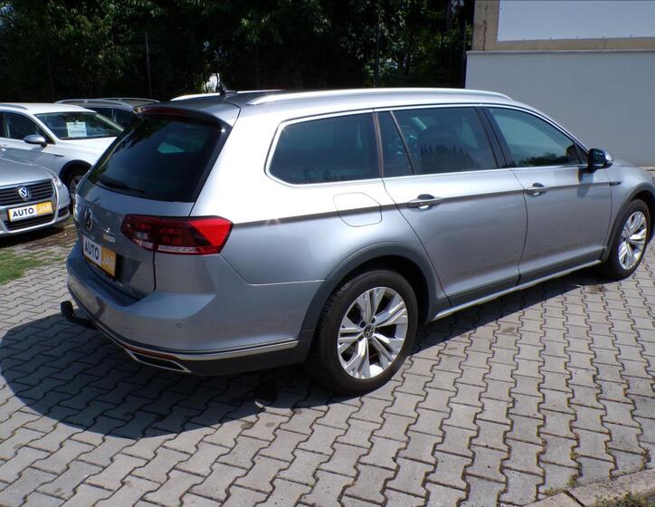 Volkswagen Passat 4