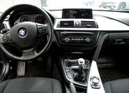 BMW Řada 3 18