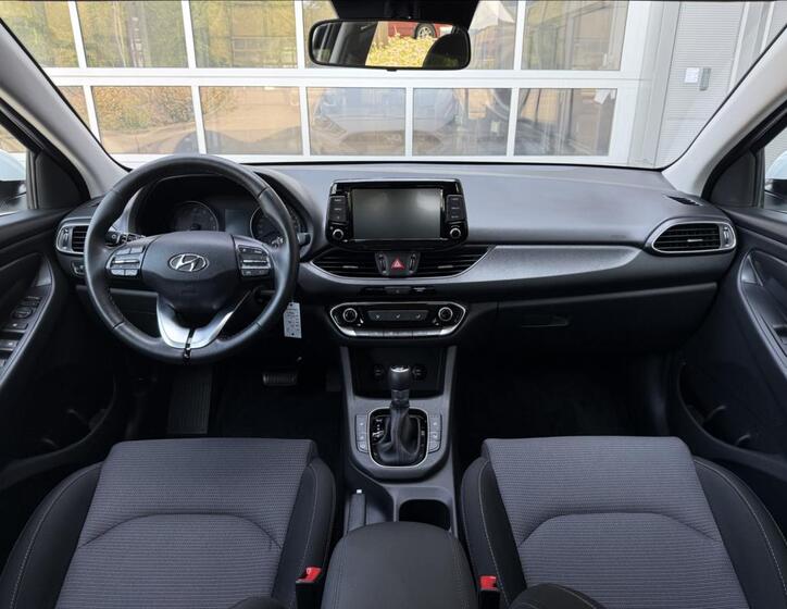 Hyundai i30 14