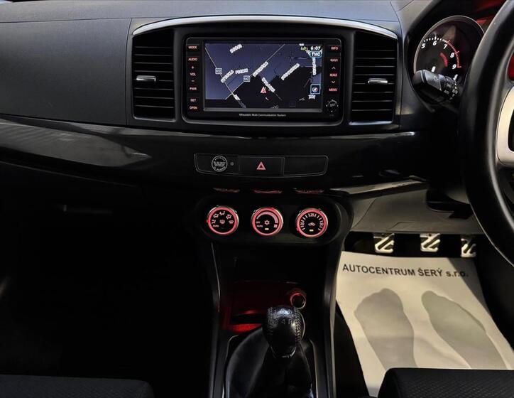Mitsubishi Lancer 21