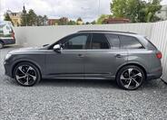 Audi SQ7 4
