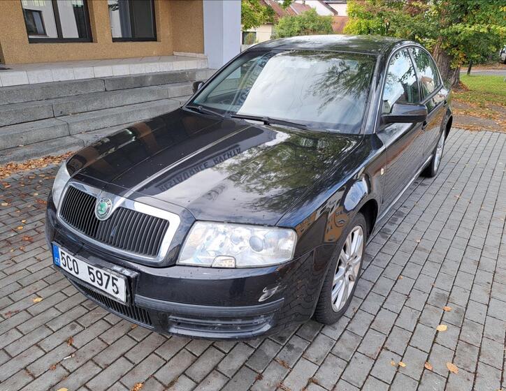 Škoda Superb 4