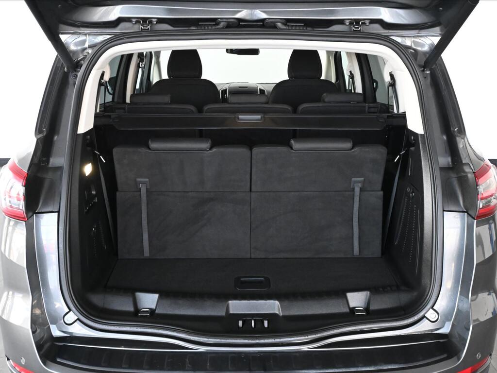 Ford S-MAX 6