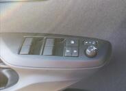 Toyota Yaris 24