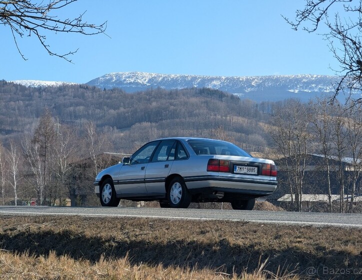 Opel Senator 9