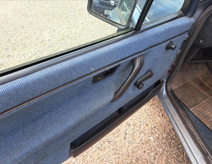 Volkswagen Golf 21