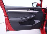 Volkswagen Golf 11