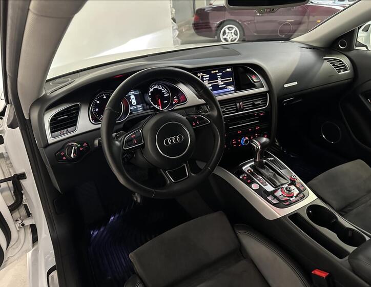 Audi A5 6