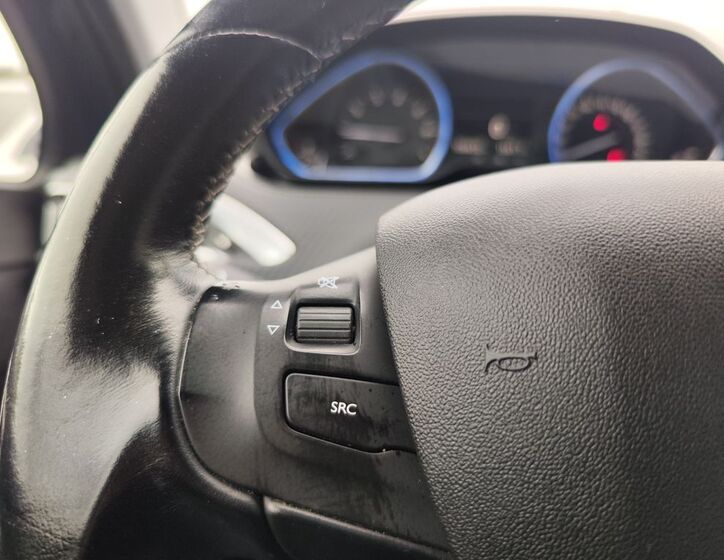 Peugeot 2008 21