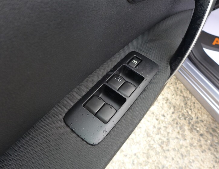 Nissan Qashqai 13