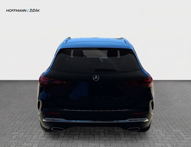 Mercedes-Benz GLA 6