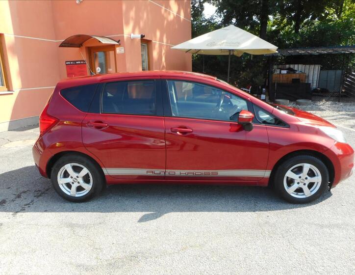 Nissan Note 4