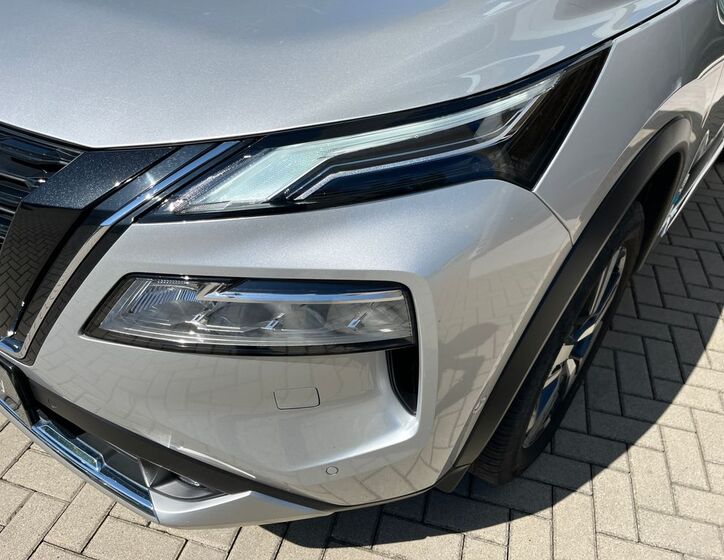 Nissan Ostatní 10