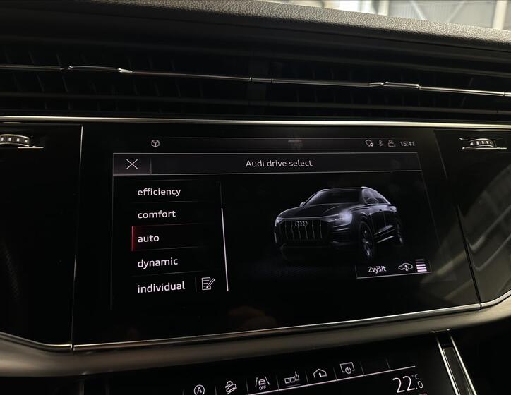 Audi Q8 9