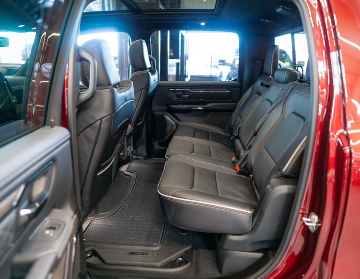 Dodge RAM 41