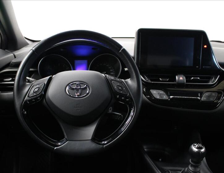 Toyota C-HR 27