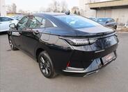 Dongfeng SHINE 3