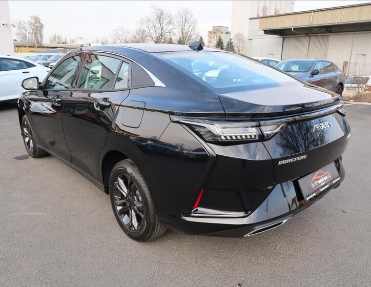 Dongfeng SHINE 3
