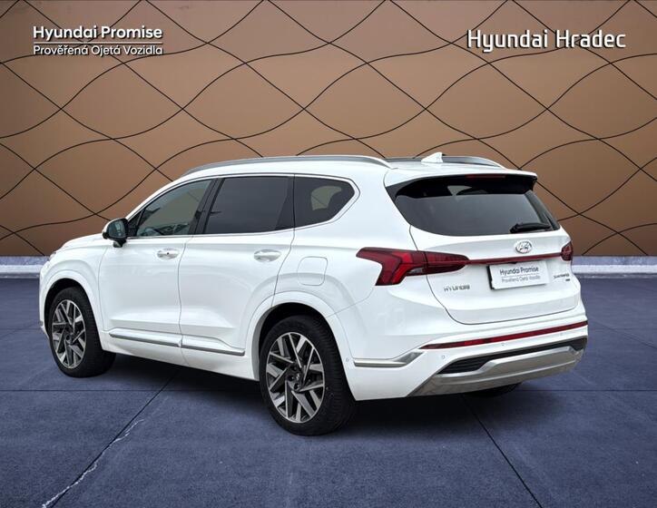 Hyundai Santa Fe 4