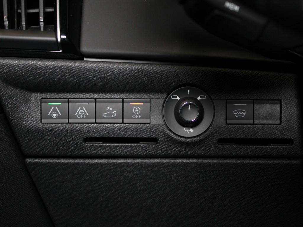 DS Automobiles DS9