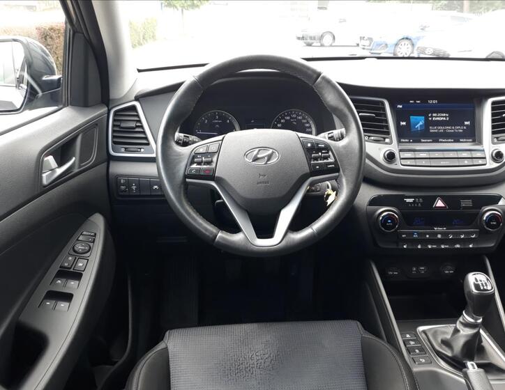 Hyundai Tucson 10