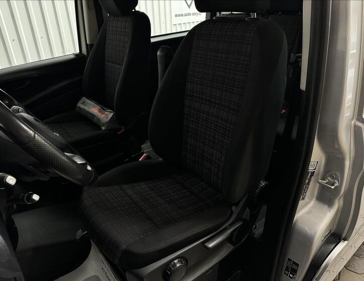 Mercedes-Benz Vito 30