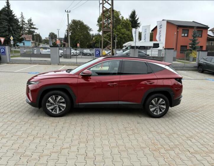 Hyundai Tucson 4