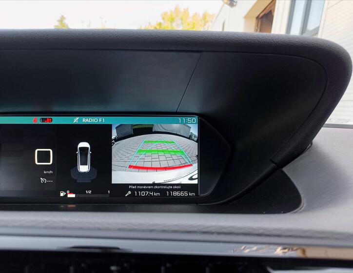 Citroën Grand C4 Picasso 11