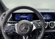 Mercedes-Benz EQA 10