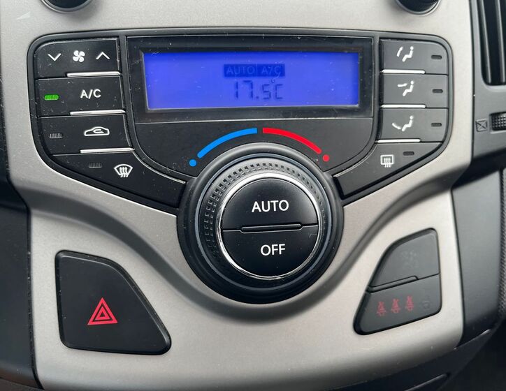 Hyundai i30 28