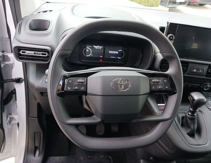 Toyota ProAce City Verso 17