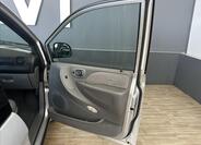 Chrysler Grand Voyager 20