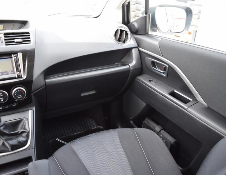 Mazda 5 29