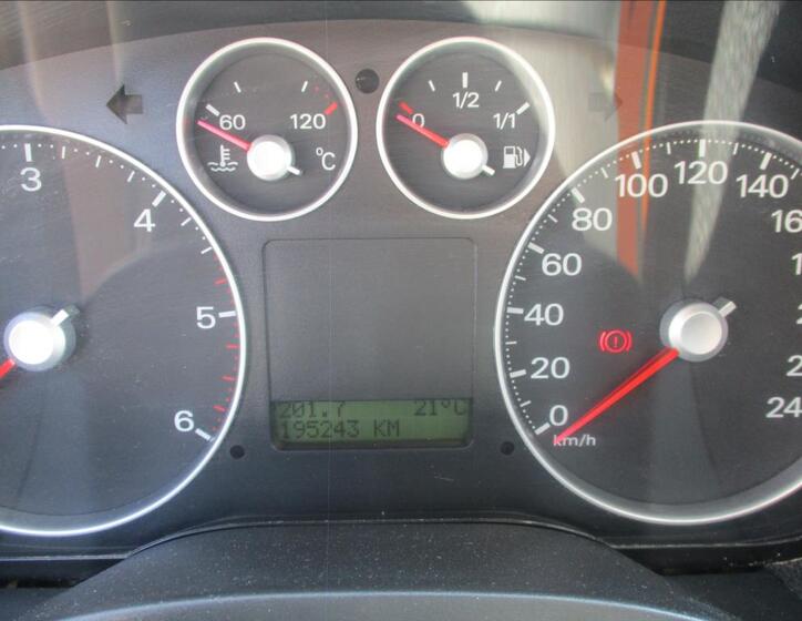 Ford C-MAX 14