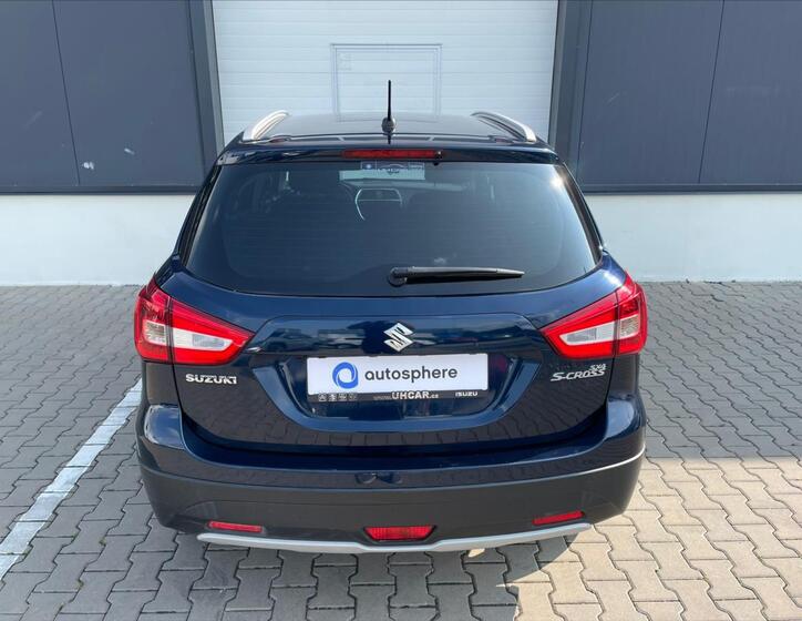 Suzuki SX4 S-Cross 5