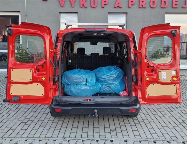 Ford Transit Connect 38