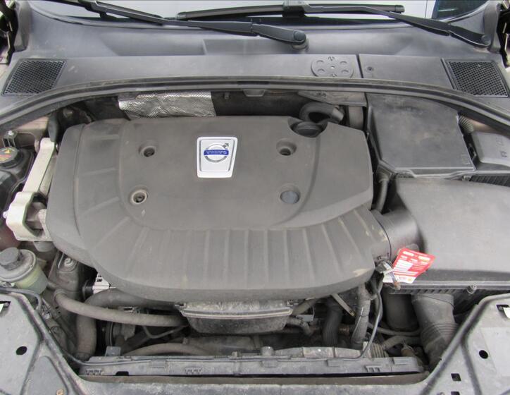 Volvo V70 30