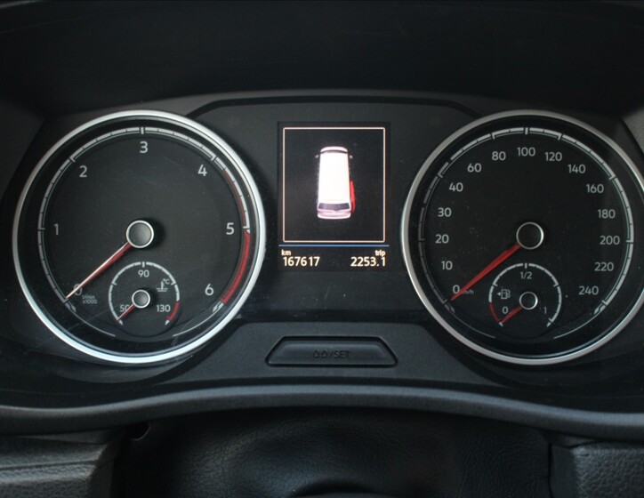 Volkswagen California 24