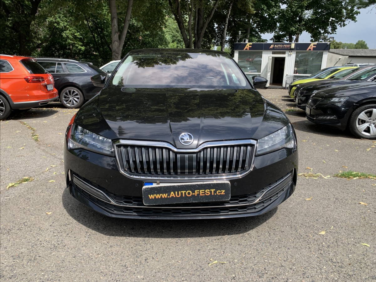 Škoda Superb