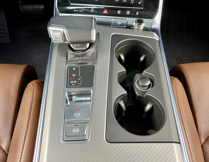 Audi A6 27
