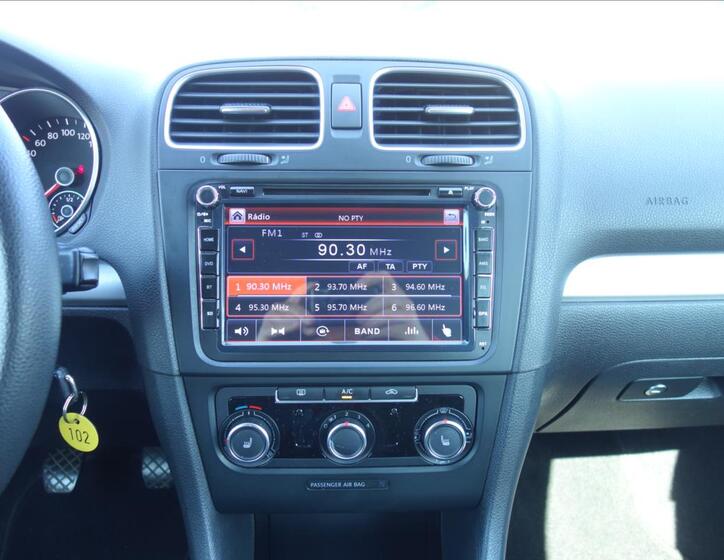 Volkswagen Golf 24