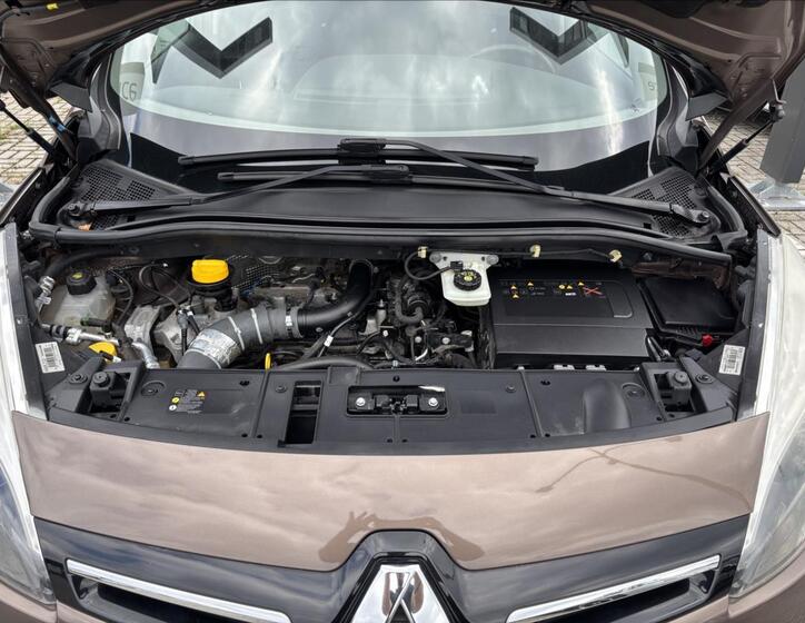 Renault Scénic 16