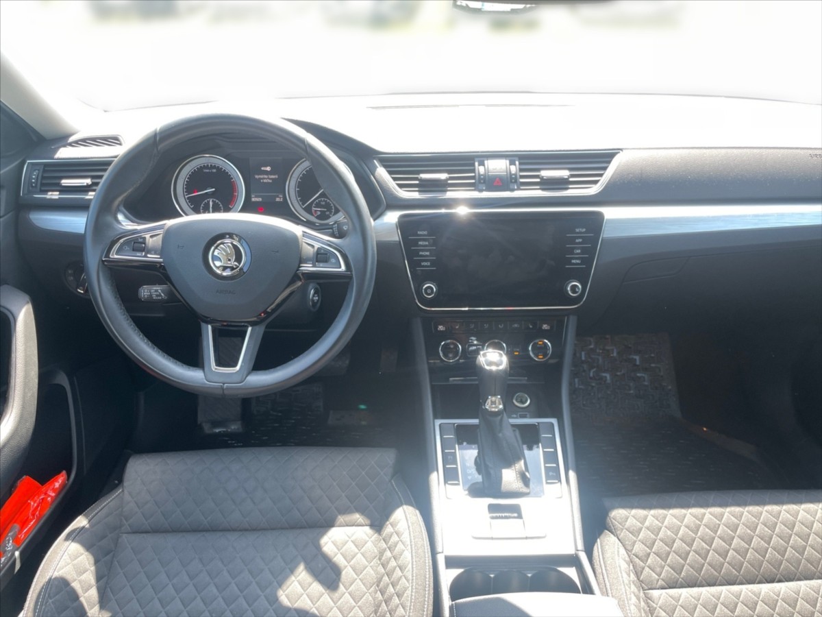 Škoda Superb