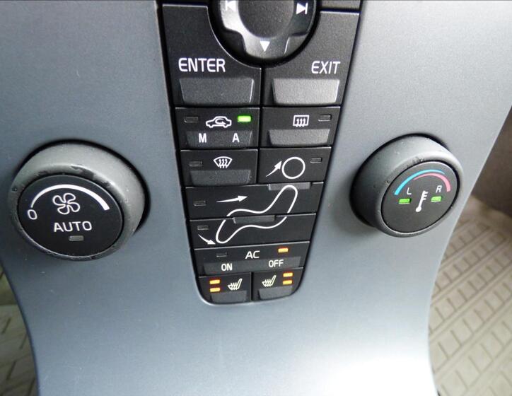 Volvo V50 26