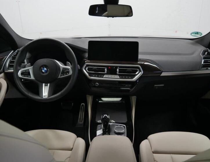 BMW X4 7