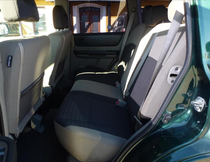 Nissan X-Trail 17