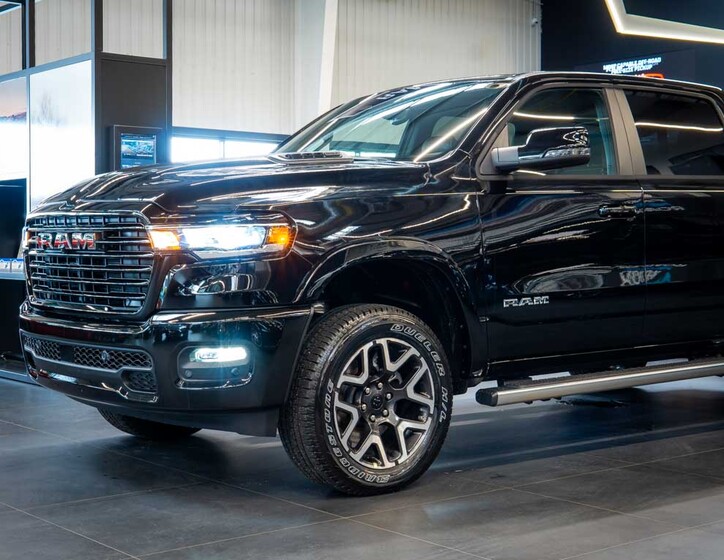 Dodge RAM 11